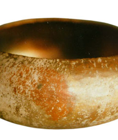 Hand-raised-bowl-1